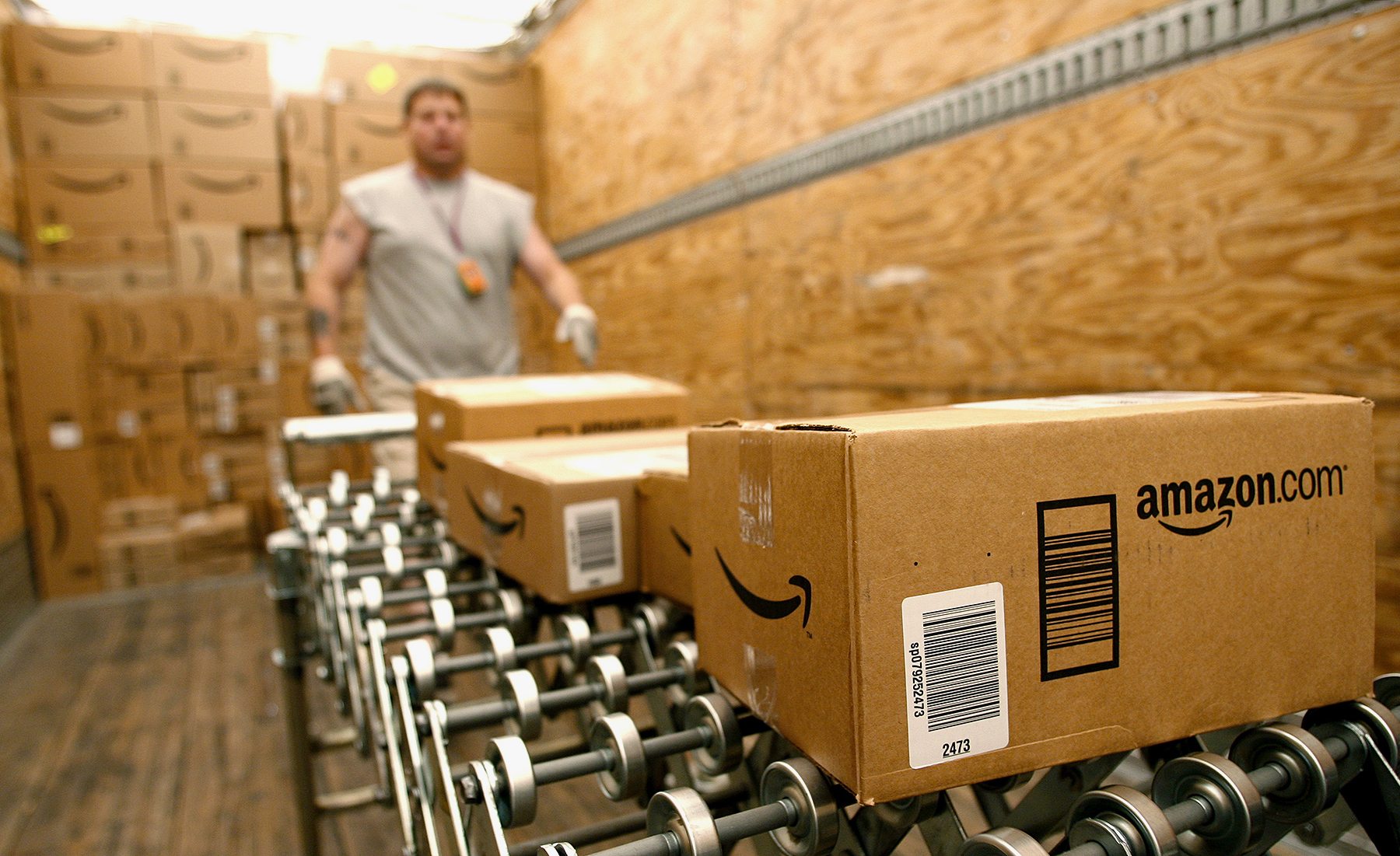 Amazon.com Fulfillment Center RNO1 Fernley, Nevada, August 8, 2007. (IMAGE BY Ken James)