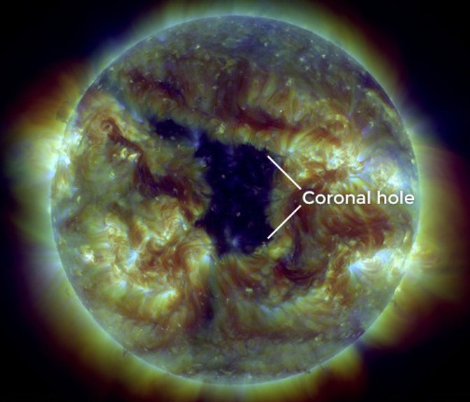 big-hole-on-the-sun_coronary-hole