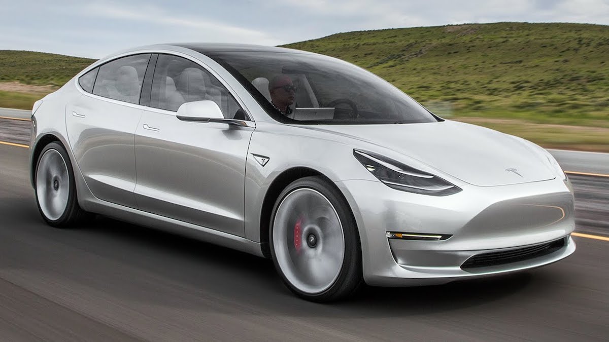 Tesla's Affordable Model 3 Won't With A 100 kWh Battery, Elon Musk Confirms - MobiPicker